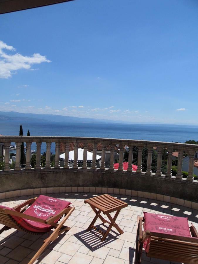 B&B Eva Ičići Екстериор снимка